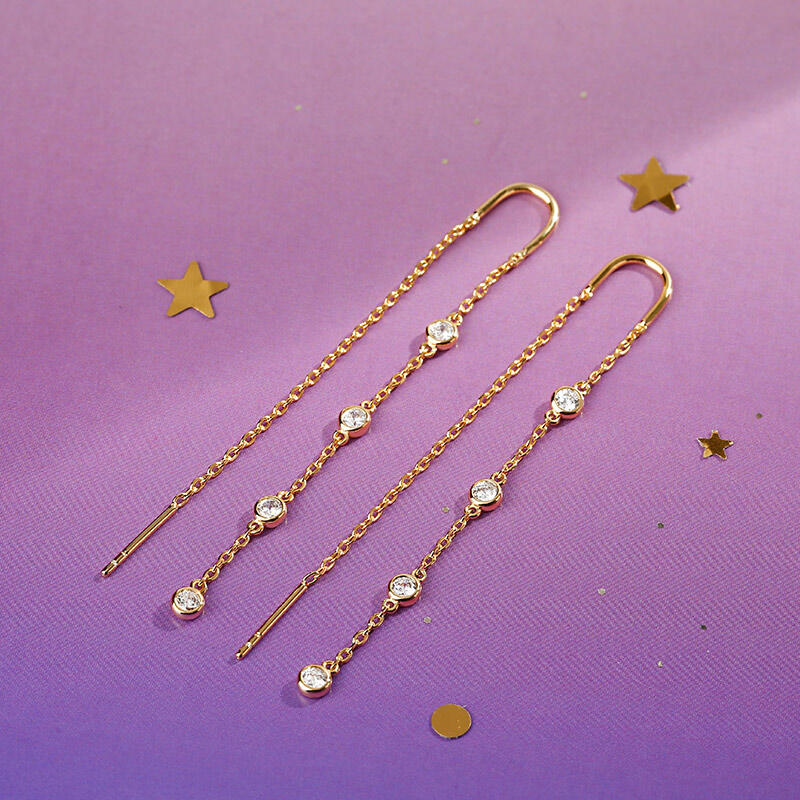 جوليا أقراط من الفضة الإسترليني بقصة مستديرة