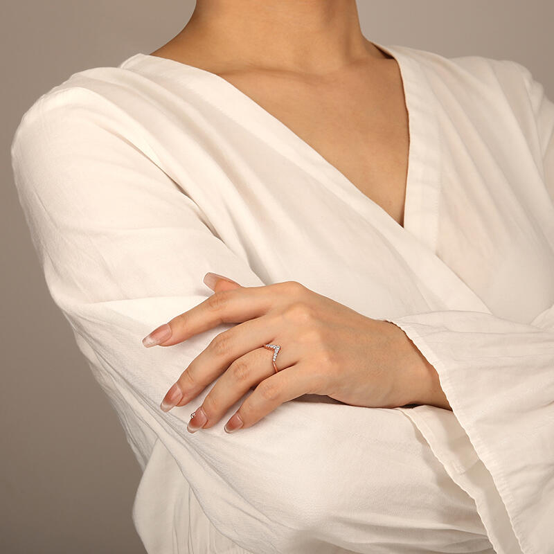 " I Promise" Stackable Cluster Dainty Ring