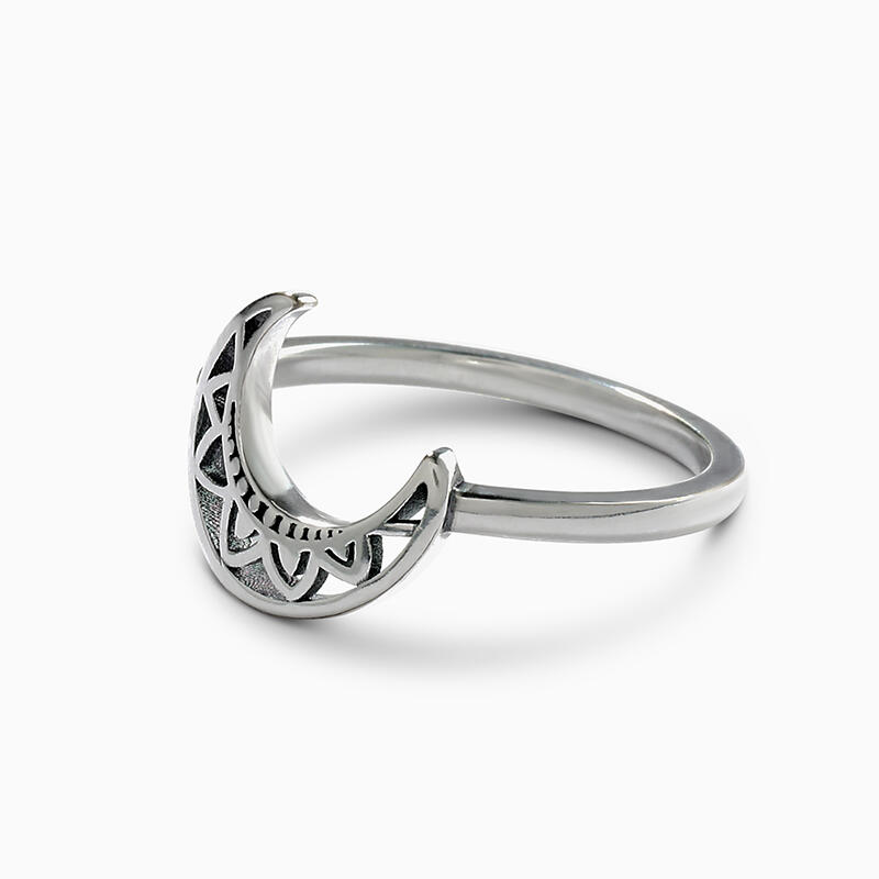 Jeulia "Celtic Moon" Sterling Silver Ring