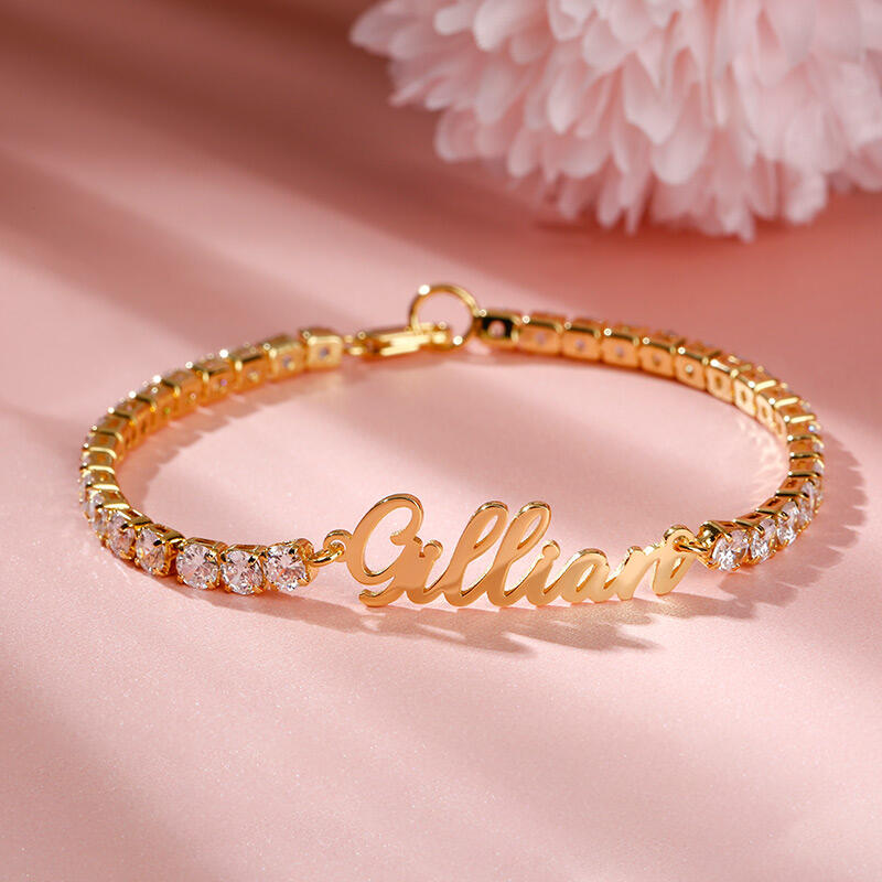 Jeulia Prachtige ronde geslepen gepersonaliseerde naamarmband