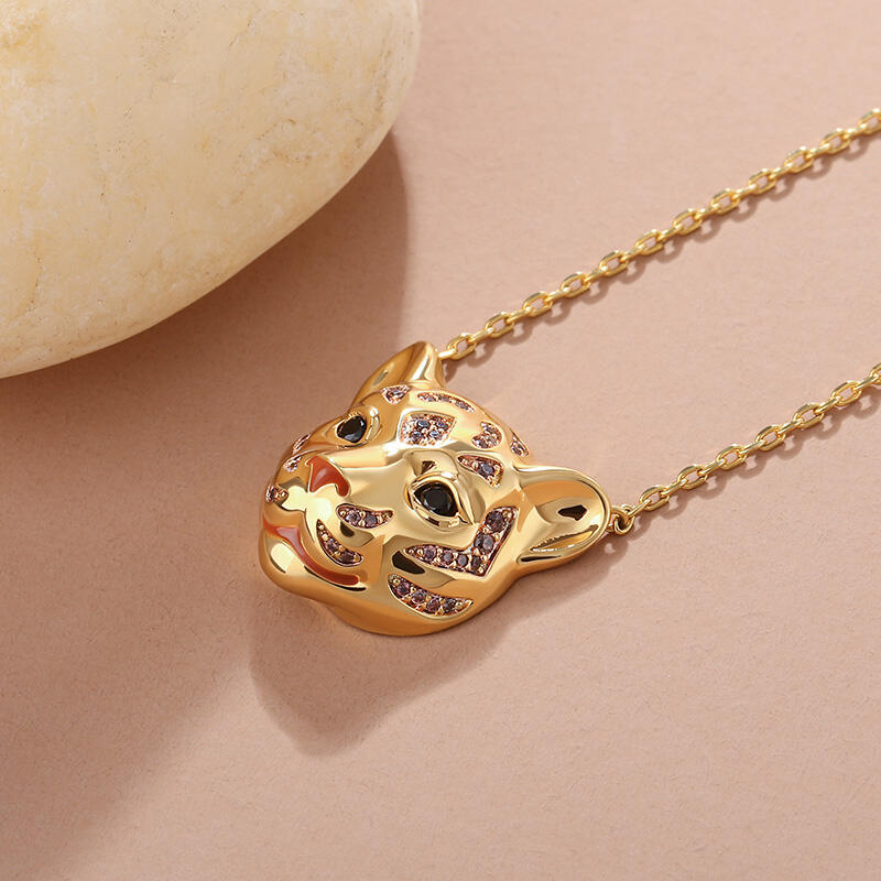 Jeulia "King of the Jungle" Tiger Sterling Silver Necklace