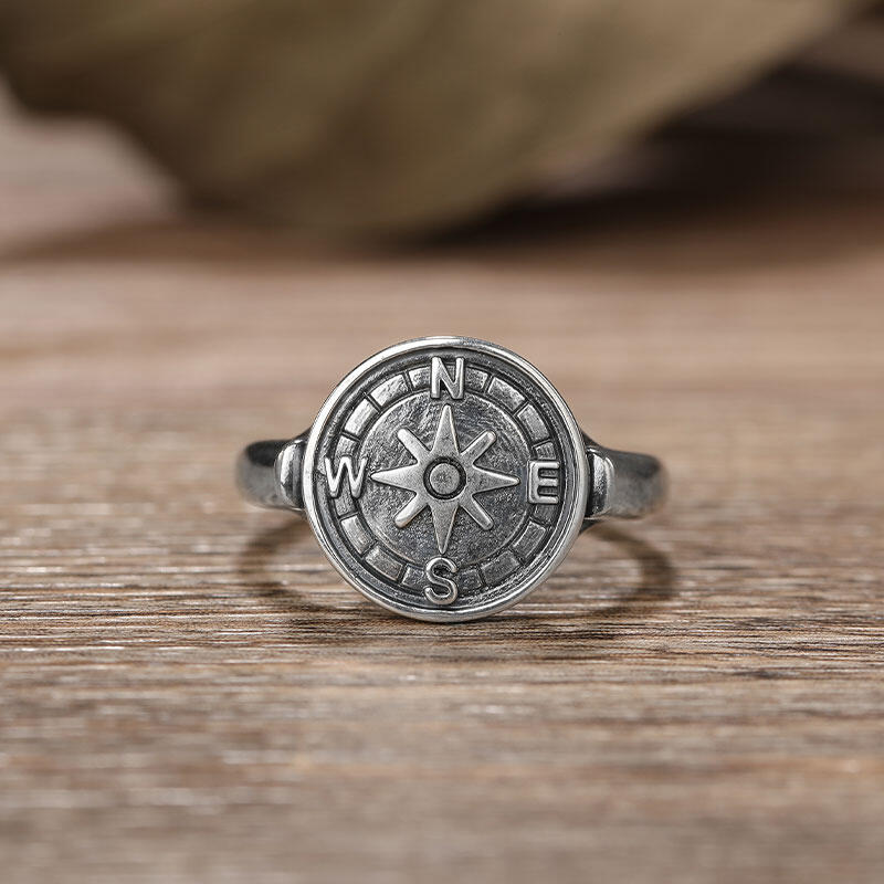 Jeulia "Life's Journey" Compass Sterling Silver Ring