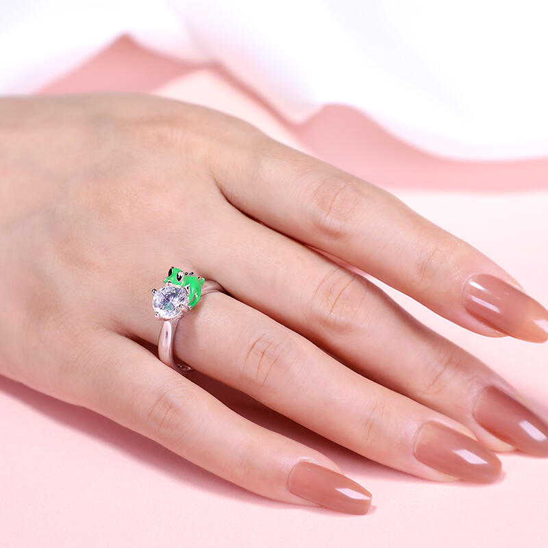Hug me Anillo de plata de ley con corte redondo en forma de cocodrilo adorable