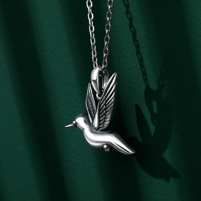 Jeulia "Kolibri im Flug" Sterling Silber Halskette