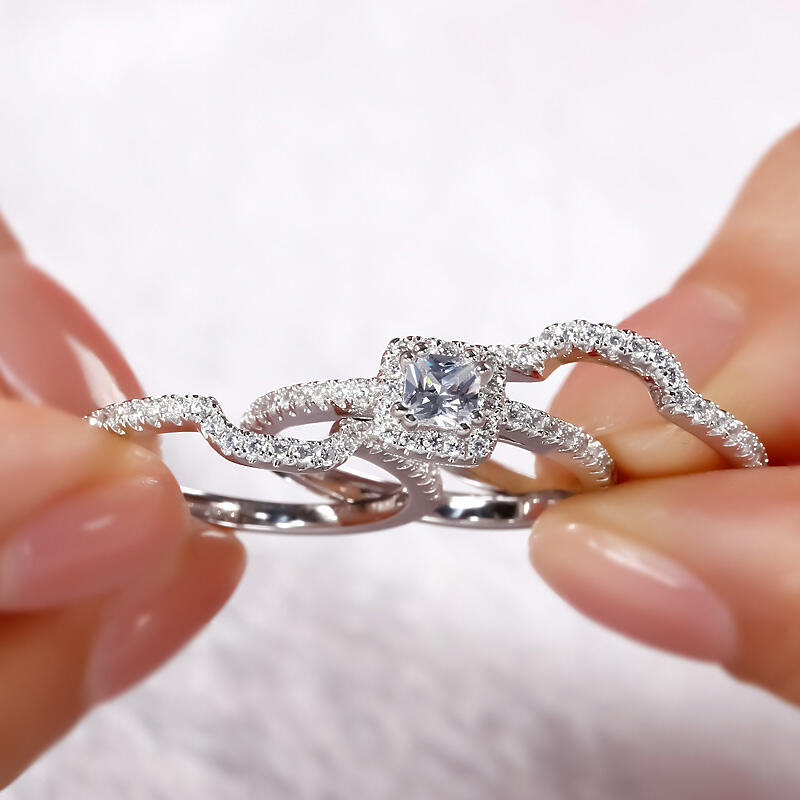 Jeulia Terno De Anillos Con Halo En Plata De Ley