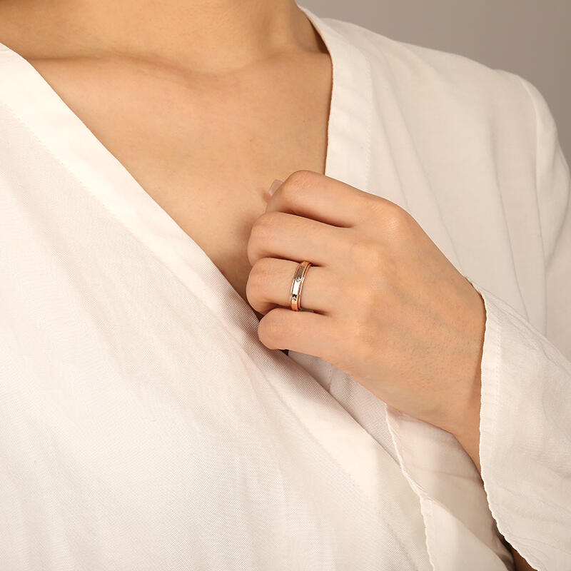 "Fließender Sternenstaub" Spinner-Ring