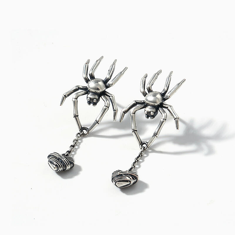 Jeulia "Spider & Heart" Sterling Silver Dangle Earrings