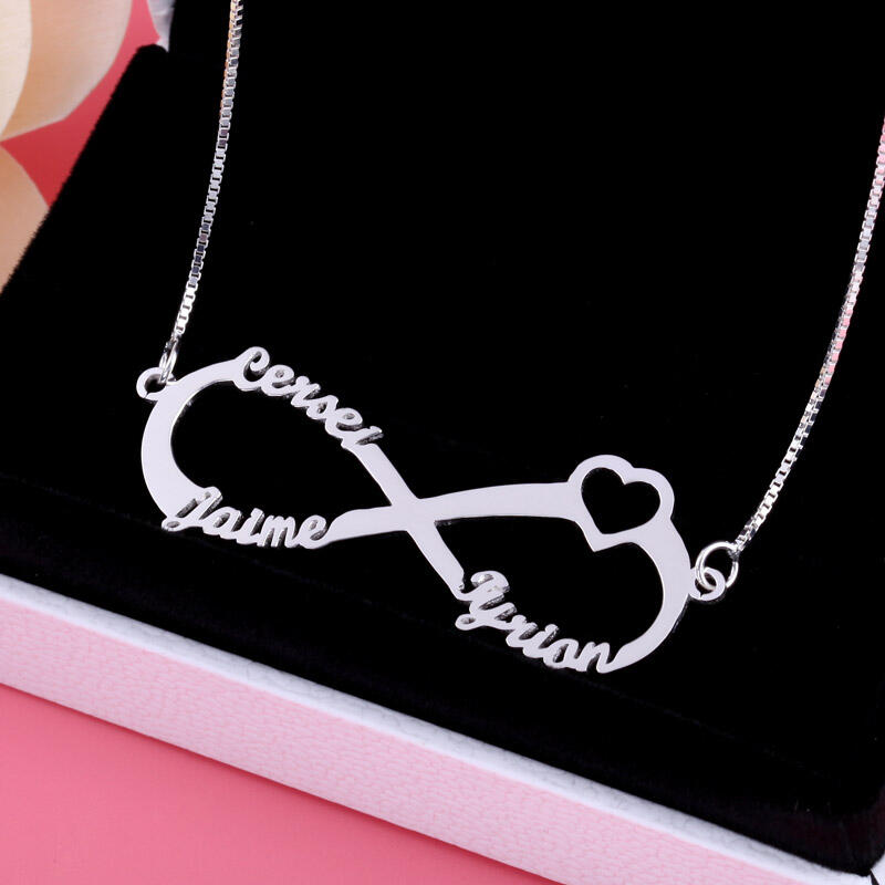 Jeulia Collar Con Forma De Corazón De Tres Nombres De Infinito En Plata De Ley