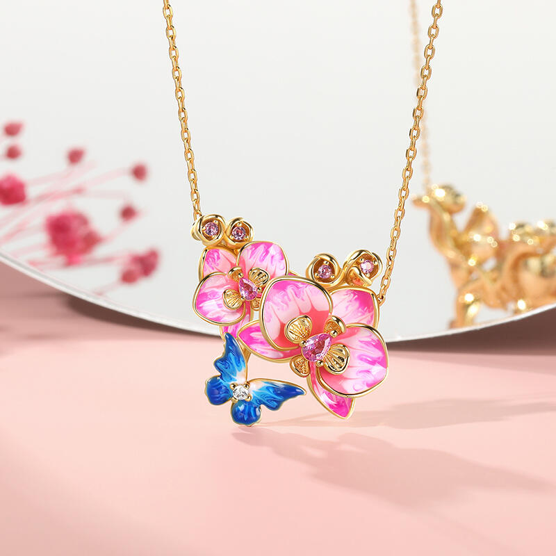 Jeulia Collar de plata esterlina esmaltada con flor y mariposa para mujer