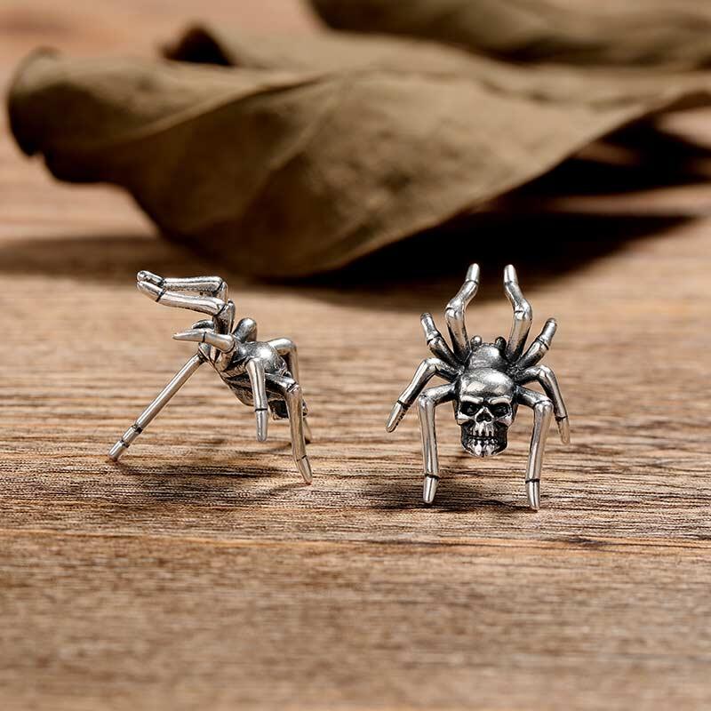 Jeulia "Spider" Skull Sterling Silver Earrings