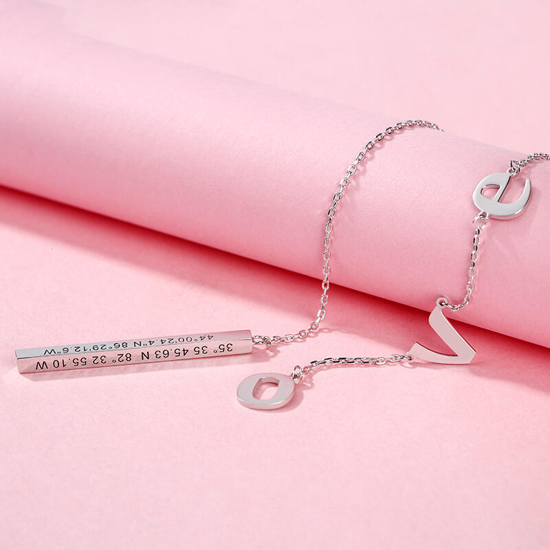Jeulia Collier Barre Verticale Personnalisé en Argent Sterling
