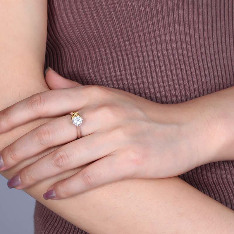 "Sweet Memory" Round Cut Solitaire Engagement Ring