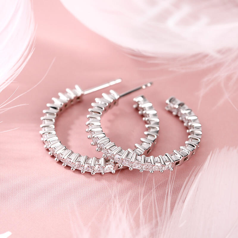 Jeulia Inside-Out Design Princess Cut Sterling Silver Hoop Earrings