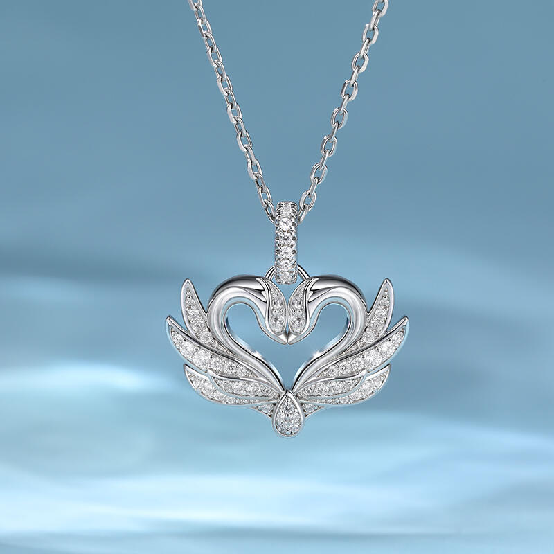Jeulia Collar de Plata de Ley con Forma de Corazón de Cisne