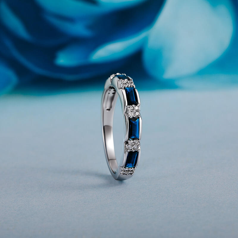 Jeulia Vintage Eternity Wedding Band for Women