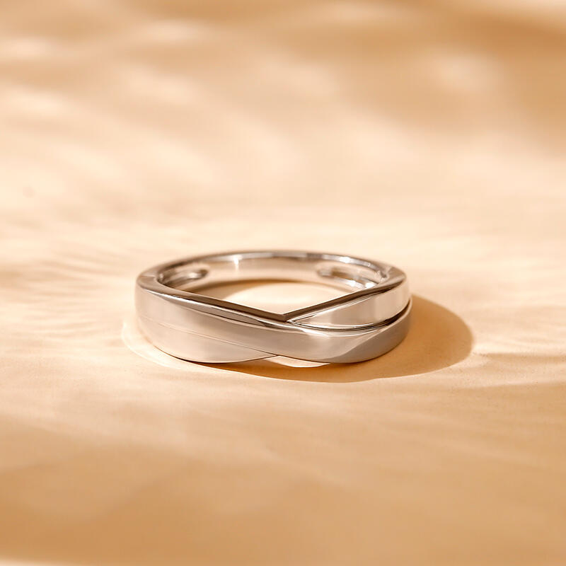 Jeulia Stylish Crossover Sterling Silver Men's Band