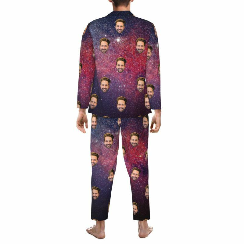Gepersonaliseerde pyjama met foto op maat Prachtig ontwerp sterrenstelselpatroon Cadeau voor familie