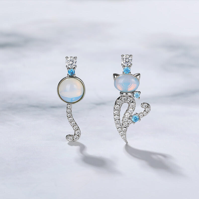 Jeulia 猫 ネコ シルバー ムーンストーン ピアス