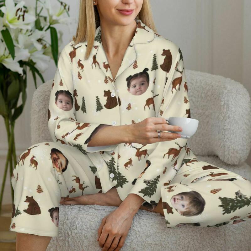 Personalisierte Pyjamas mit kundenspezifischen Fotos Bär Rentier Weihnachtszeit-Muster-Design Perfektes Geschenk für die Familie