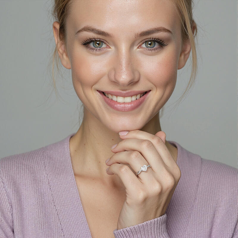 "Mein ewiges Engagement" 1ct Herzschliff Seitenstein Verlobungsring