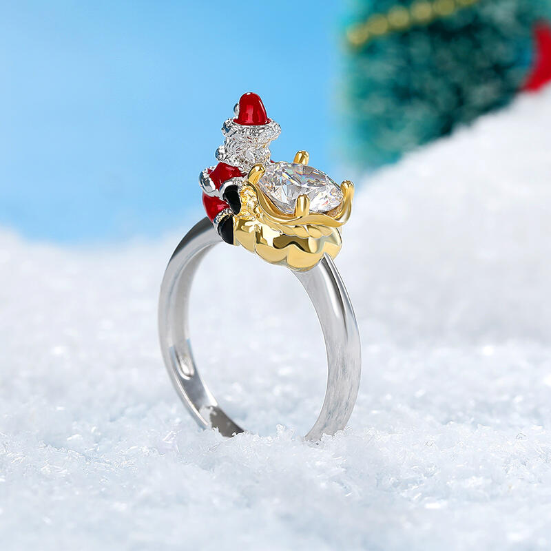 Jeulia Hug Me "Christmas Baby" Candy Bag Round Cut Sterling Silver Ring