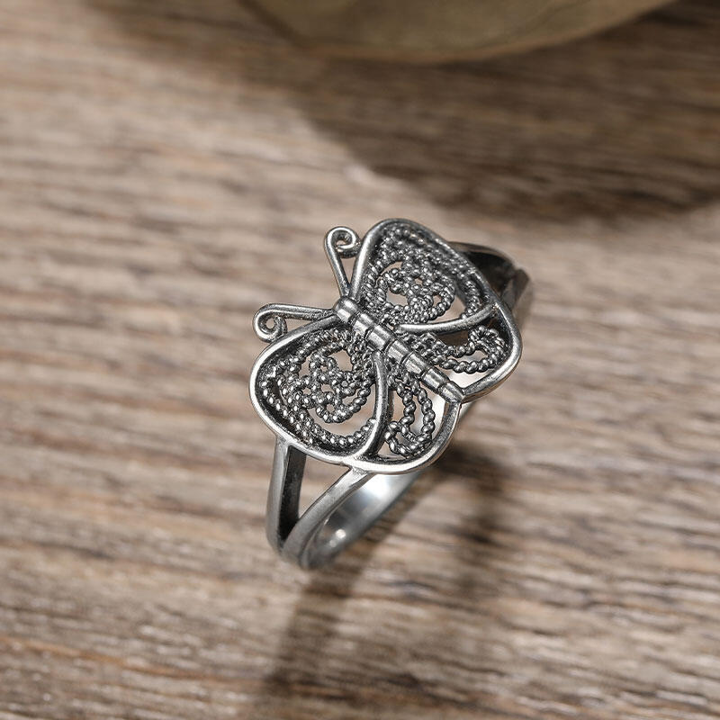 Jeulia Anillo en forma de mariposa de plata de ley