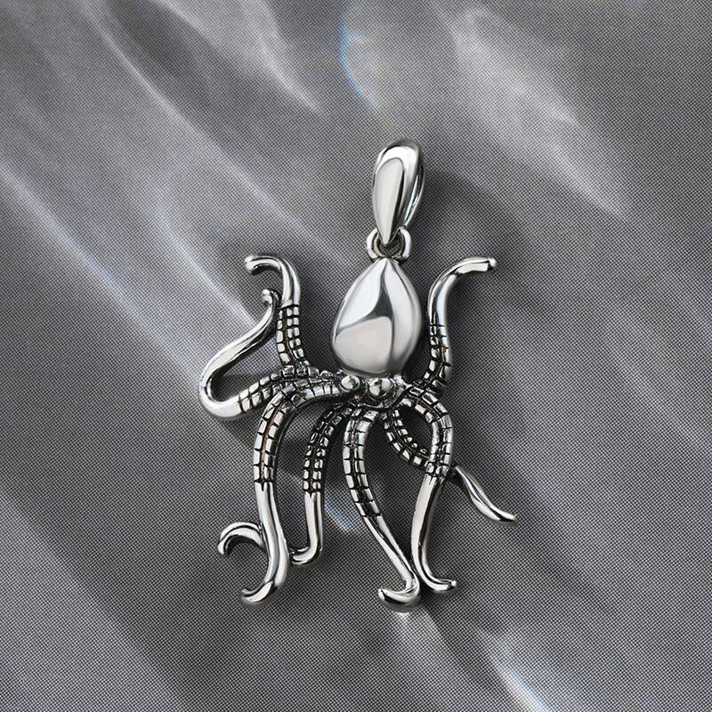 Jeulia Octopus Design Sterling Silver Charm