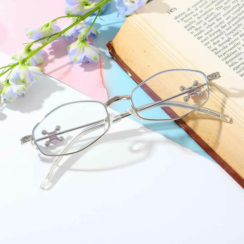 Penny Ovale Silberne Brille