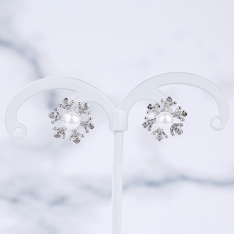 Jeulia Snowflake Cultured Pearl Sterling Silver Stud Earrings