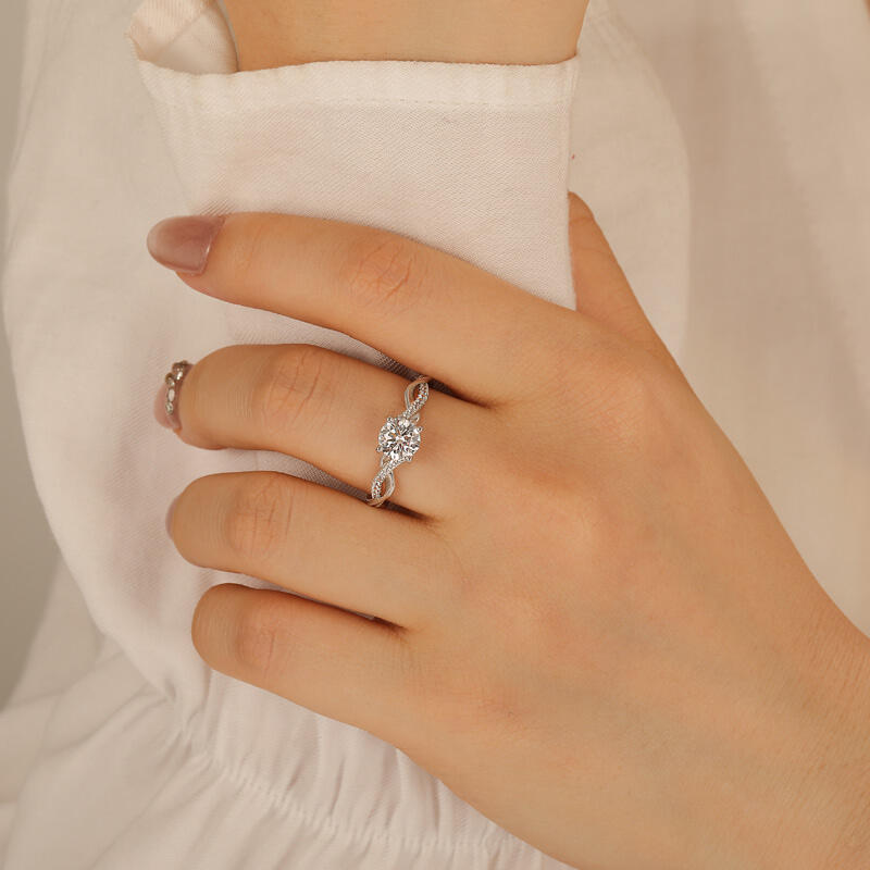 Jeulia Anillo Torcido Clásico con Borde de Cuentas Personalizada