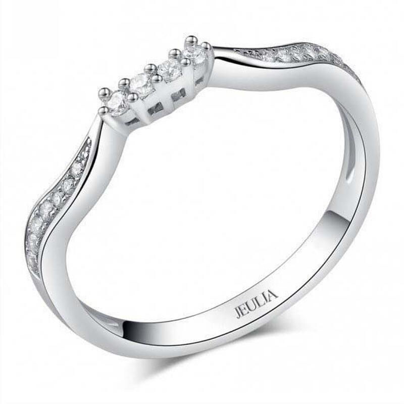 Jeulia Three Stone Heart Cut Sterling Silver Ring Set