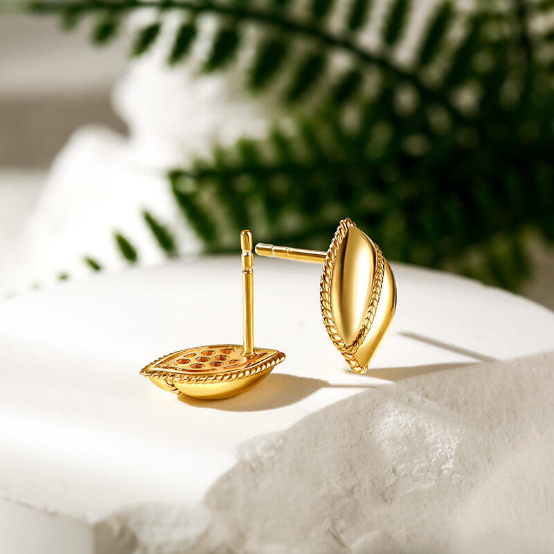 Jeulia Shell Shape Sterling Silver Stud Earrings