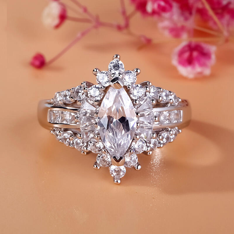 Jeulia Unikatowy Pierścionek Srebrny z Markazytem Aureola