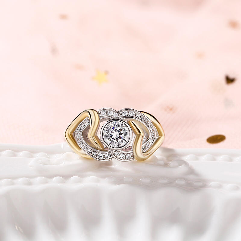 Jeulia "Unstoppable Love" Twist Heart Round Cut Sterling Silver Ring