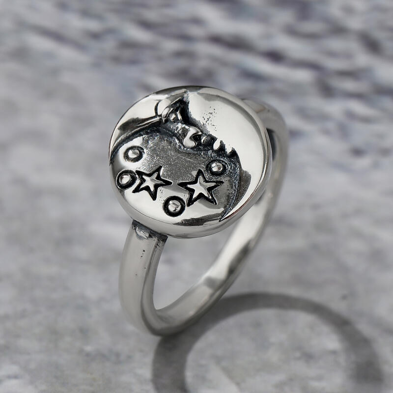 Jeulia "Moon and Stars" Sterling Silver Ring