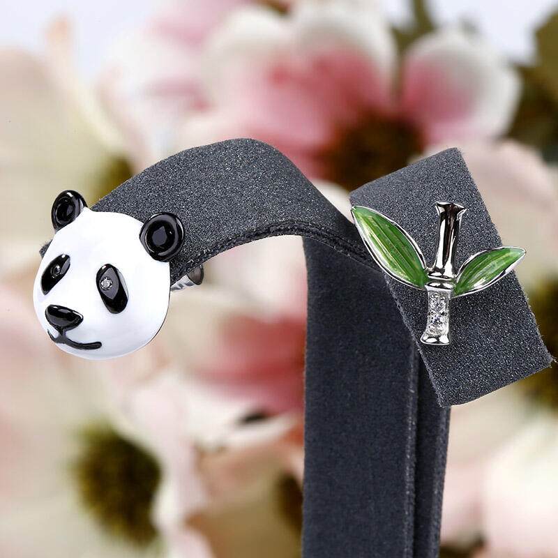 Jeulia Brincos fofos de panda bambu que não combinam