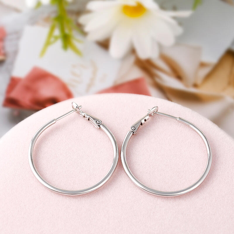 Jeulia Classic Sterling Silver Hoop Earrings