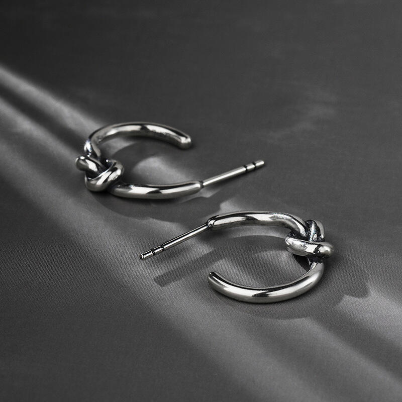Jeulia "Small Knot" Sterling Silver Hoop Earrings