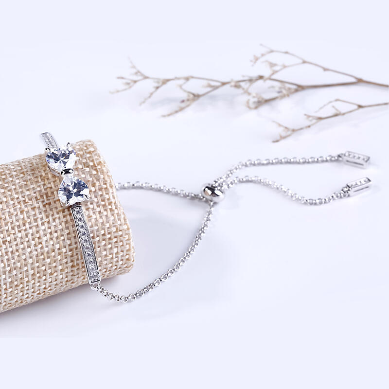 Jeulia Two Heart Knot Bracelet