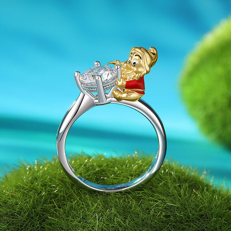 Jeulia Hug Me "Lovable Dwarf" Round Cut Sterling Silver Ring