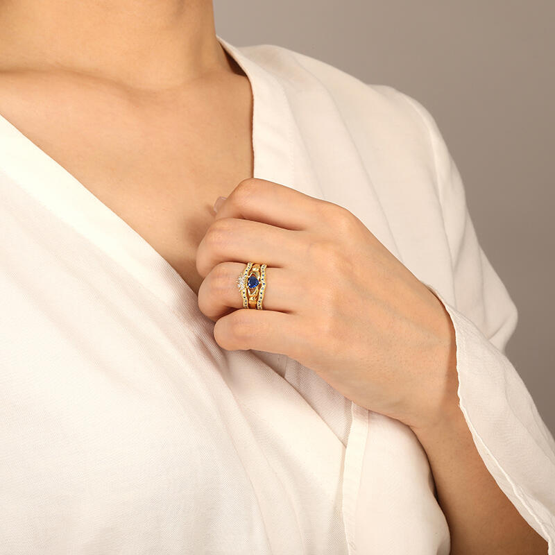 "To My Supreme Love" Heart Cut Bridal Set
