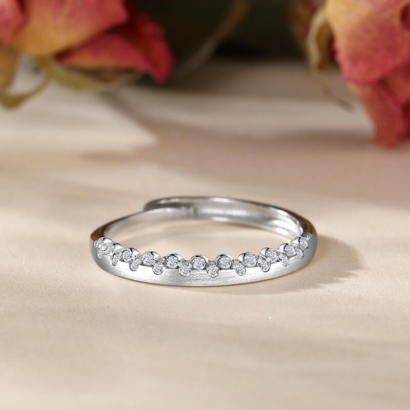 Jeulia Simple Round Cut Sterling Silver Adjustable Women's Band