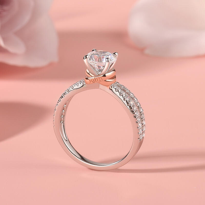 Jeulia Anillo de Compromiso Personalizado X Cruz con Corte Redondo en Plata Esterlina