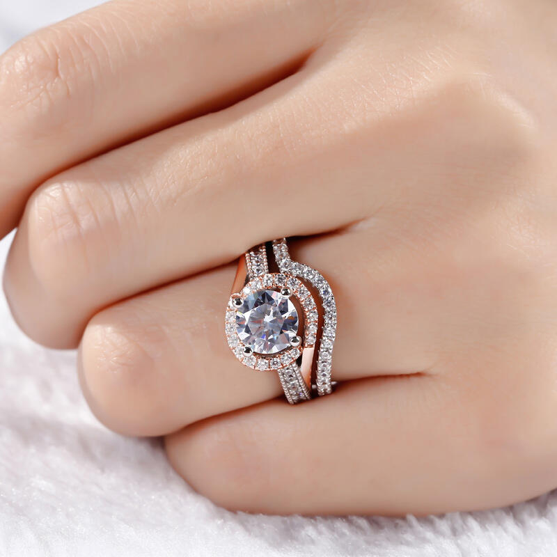 Jeulia Split Shank Round Cut Sterling Silver Ring Set