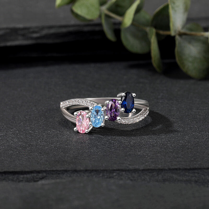 Jeulia Anillo Familiar con Diseño Trenzado y Piedras de Nacimiento Ovaladas