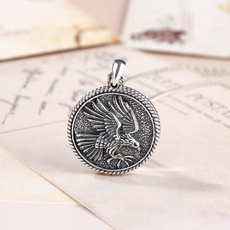 Jeulia Eagle Men's Sterling Silver Necklace