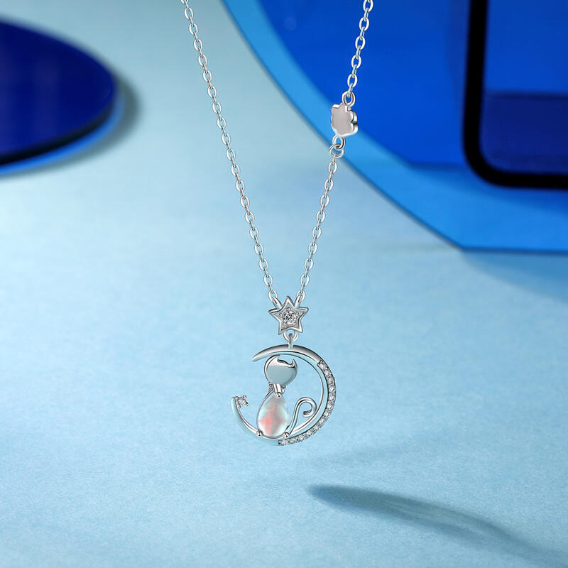 Jeulia Bent Moon Kitten Moonstone Necklace