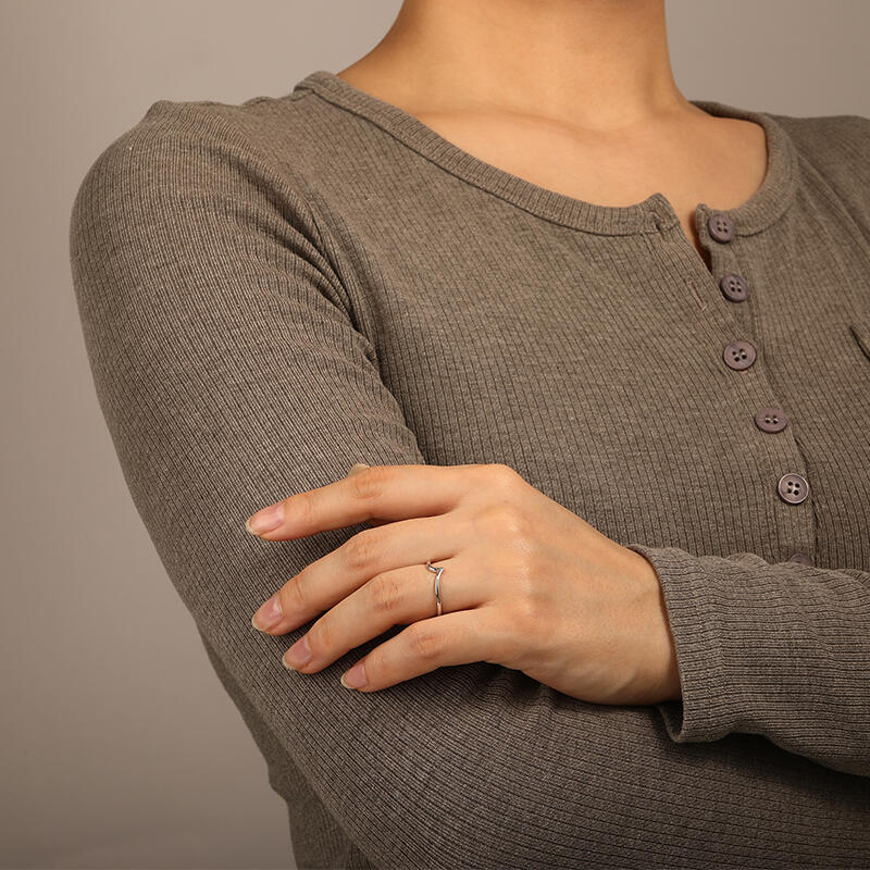 "Flowing To My Heart" Classic Wedding Ring