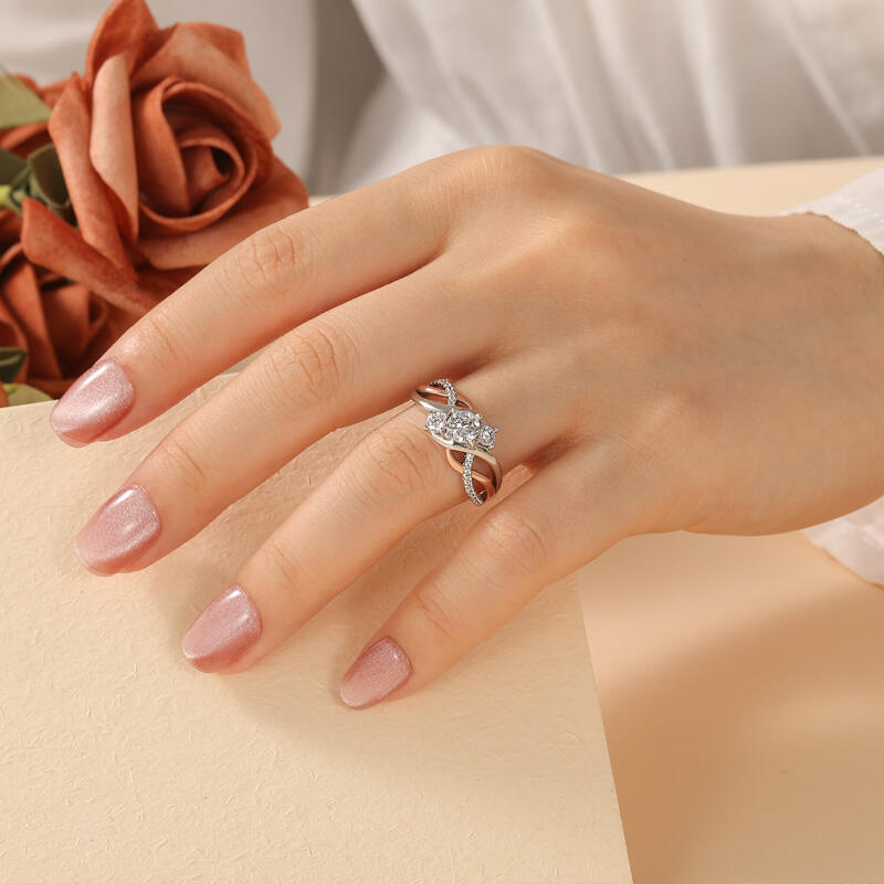 Jeulia Amore Anillo de Compromiso de Tres Piedras Bicolor