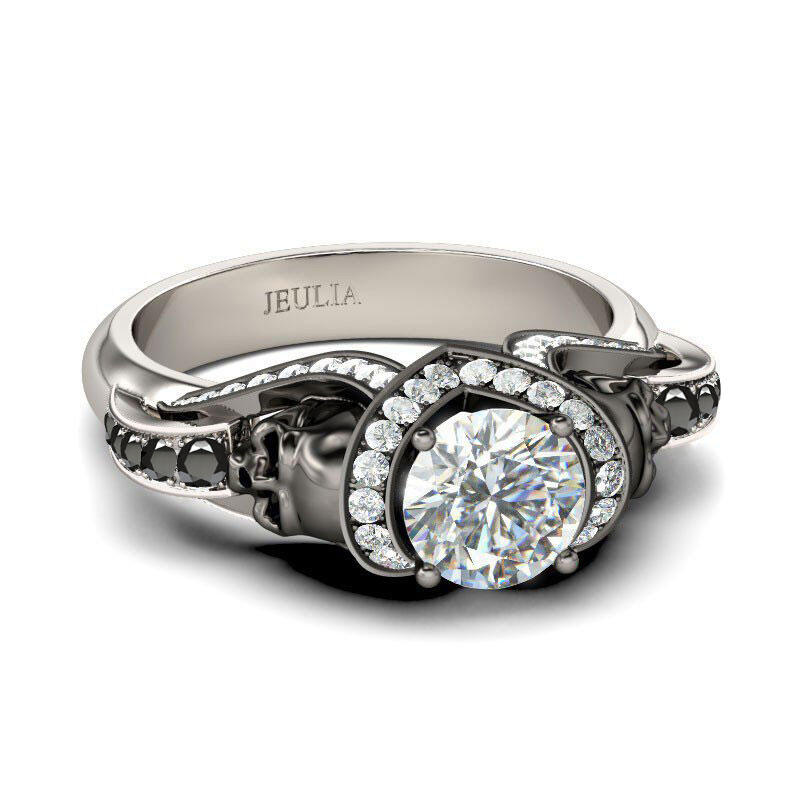 Jeulia Anillo Con Dos Tonos De Caravera De Talla Redonda En Plata De Ley